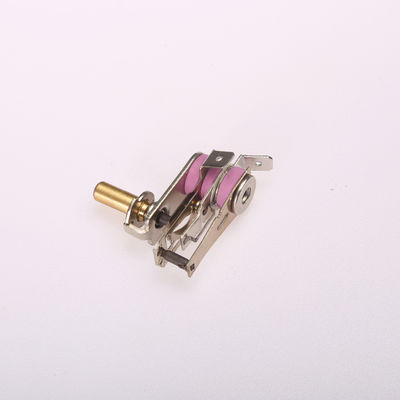 Adjustable Thermostat Electric Iron Kst205 for Household and Endurance Test Cycle of 100