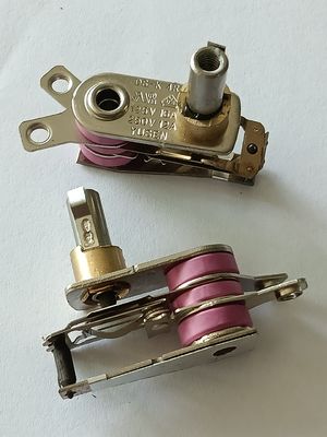 Adjustable Bimetallic Iron Thermostat For Household With And Endurance Test Cycle 100